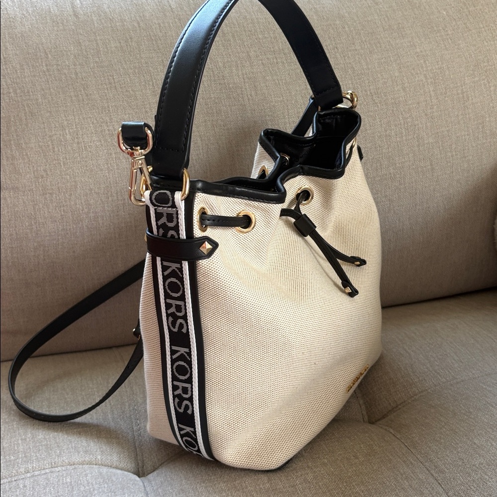 Michael Kors Sporty Bucket bag crossbody